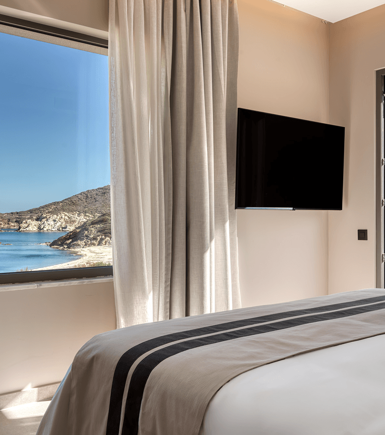 Heromylos Aegean Pool Junior Suite Room 1