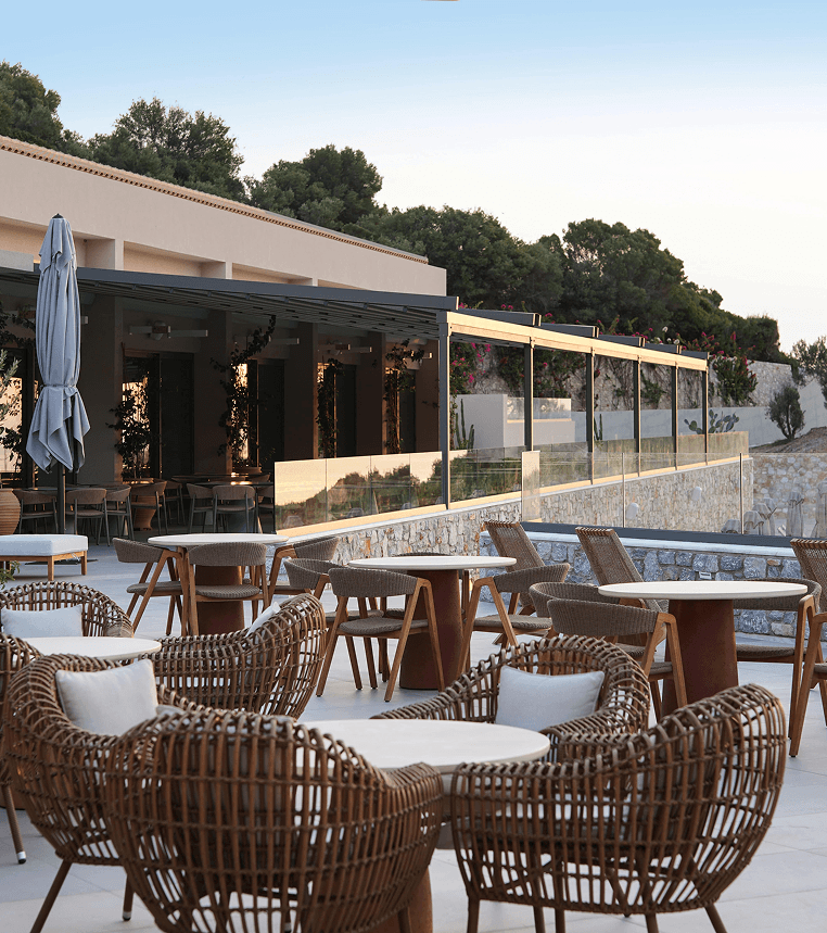 Vino e Vista Restaurant's outdoor seating area